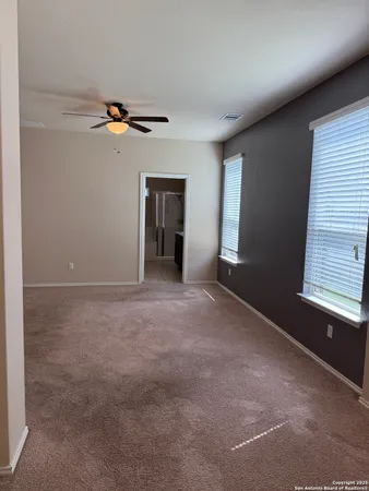 $2,400 | 2055 Trumans Hill, New Braunfels, TX 78130