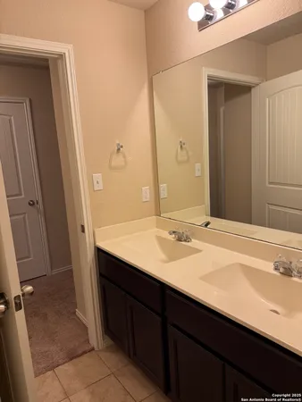 $2,400 | 2055 Trumans Hill, New Braunfels, TX 78130