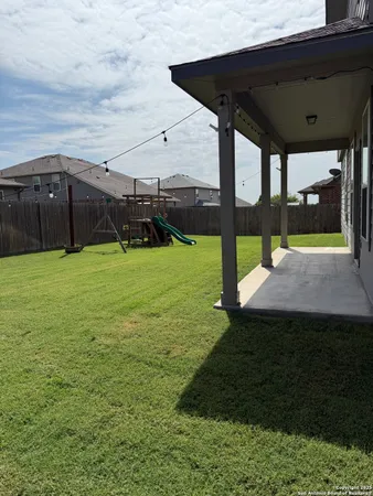 $2,400 | 2055 Trumans Hill, New Braunfels, TX 78130