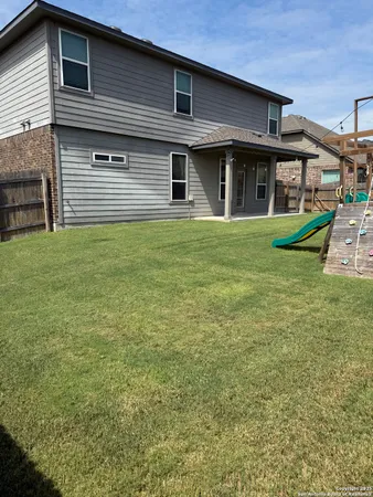 $2,400 | 2055 Trumans Hill, New Braunfels, TX 78130