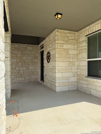 $2,400 | 2055 Trumans Hill, New Braunfels, TX 78130