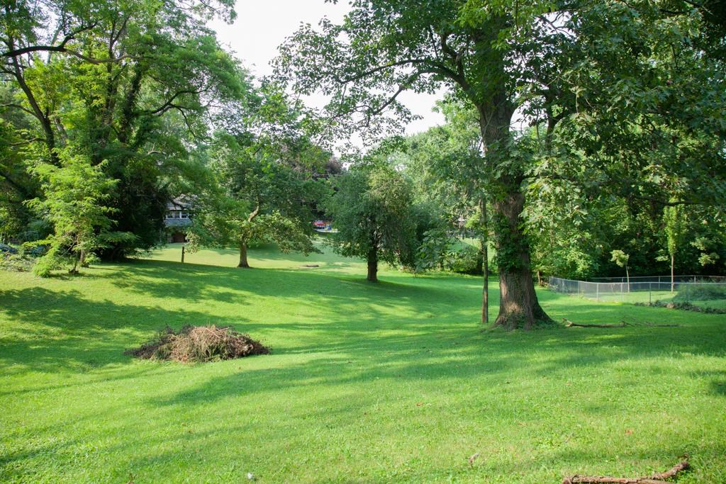 2300 East Lake Road Princeton, IN 47670 - Photo 22 of 23 Gallery Image 22