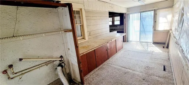 $45,000 | 105 South Lincoln Street, Yates Center, KS 66783