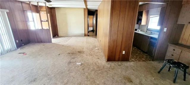 $45,000 | 105 South Lincoln Street, Yates Center, KS 66783