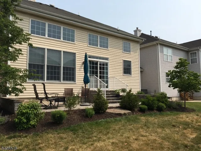 a park view with a sitting space and garden