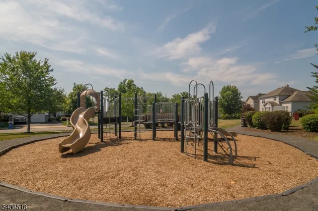 $734,900 | 14 Pony Lane, Flemington, NJ 08822