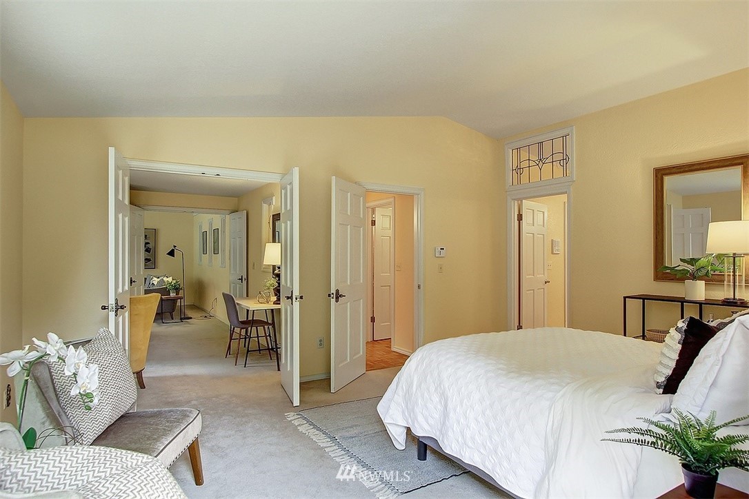 17836 Talbot Road Edmonds, WA 98026 - Photo 17 of 32 Gallery Image 17