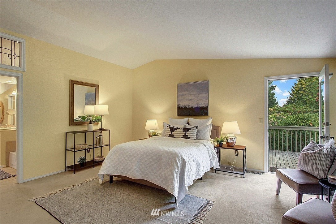 17836 Talbot Road Edmonds, WA 98026 - Photo 19 of 32 Gallery Image 19