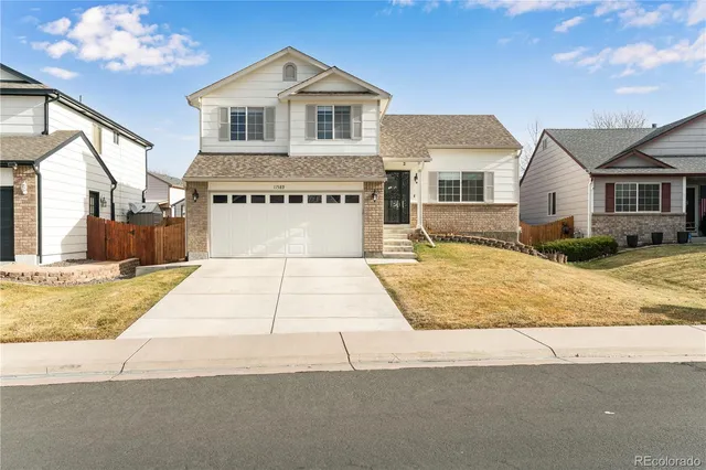 a front view of house with yard