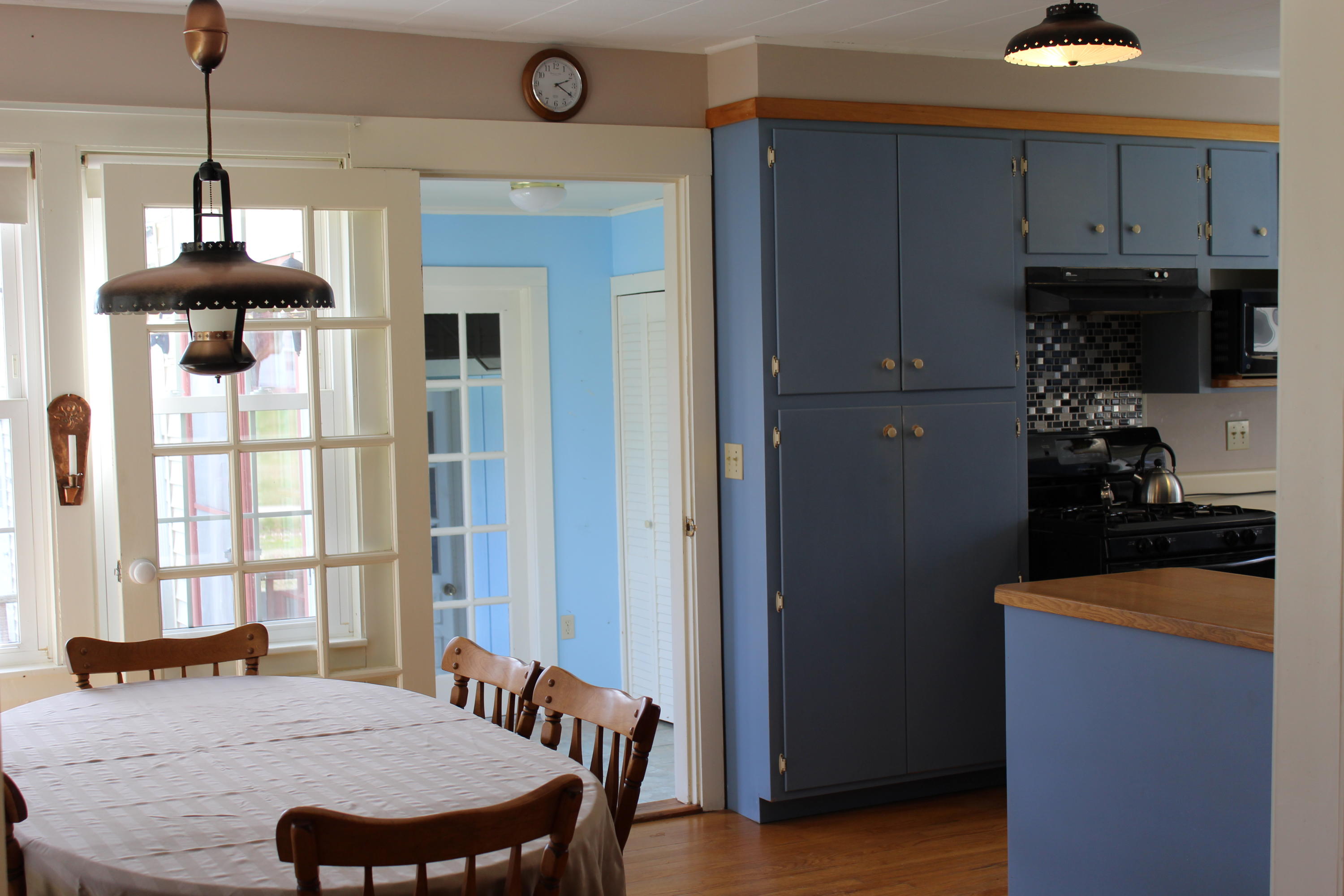 523 Southern Bay Road Penobscot, ME 04476 - Photo 4 of 27 Dining / Kitchen