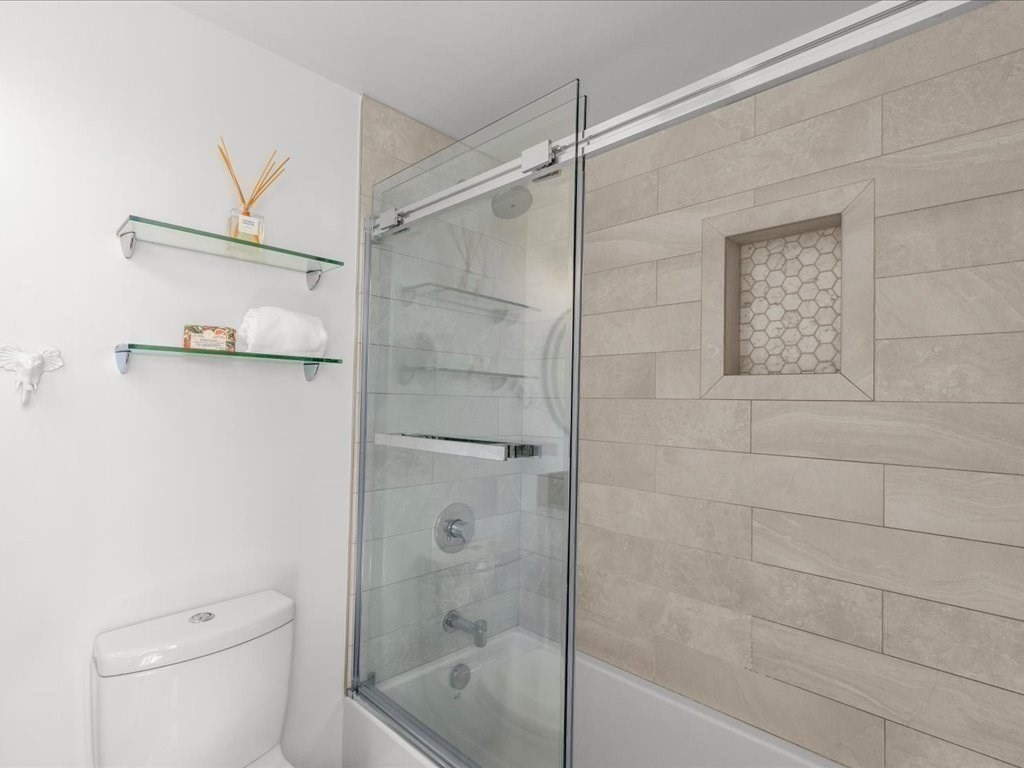 320 West 2nd Street, Unit 407 Boston, MA 02127 - Photo 17 of 24