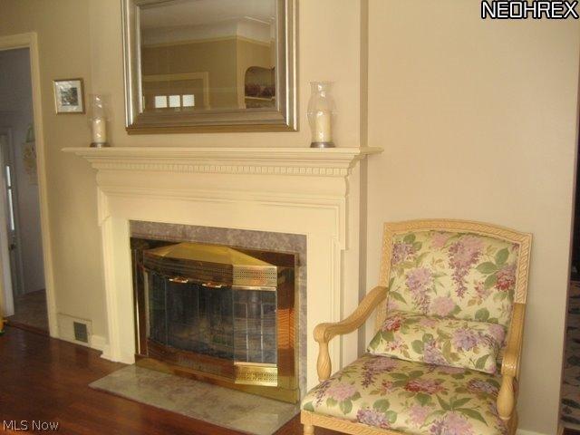 3877 Bushnell Road Cleveland, OH 44118 - Photo 3 of 19 Fireplace in Living Room.