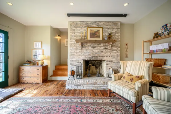 $599,900 | 877 Old Furnace Road Southwest, Floyd, VA 24091