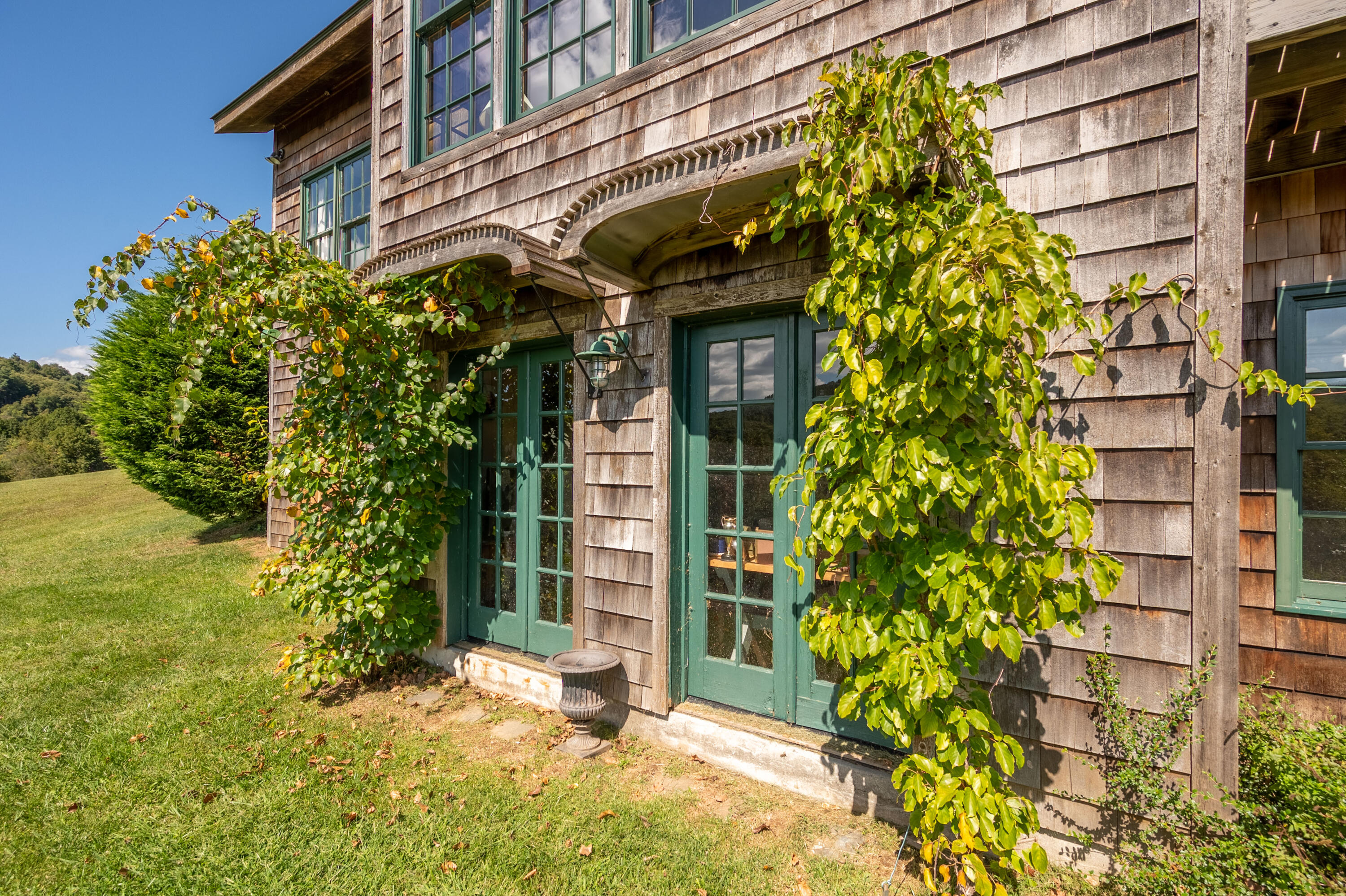 877 Old Furnace Road Southwest Floyd, VA 24091 - Photo 67 of 74 floyd-74