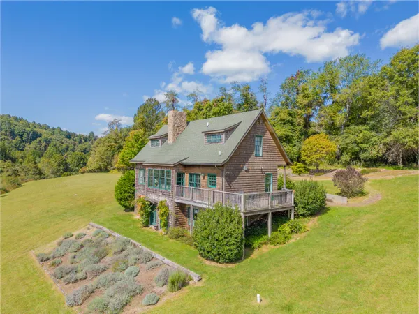 $599,900 | 877 Old Furnace Road Southwest, Floyd, VA 24091