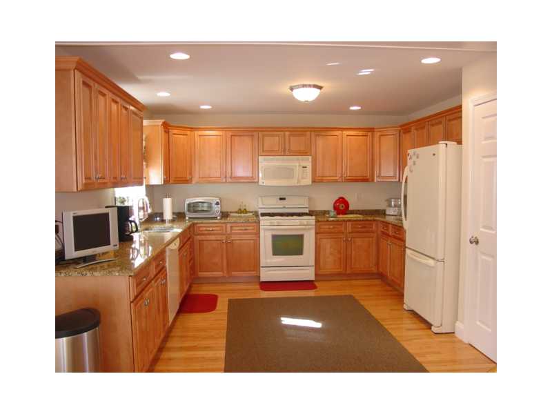 25 Hamilton Street Woonsocket, RI 02895 - Photo 6 of 14 Kitchen.