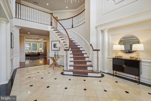 $2,715,000 | 1573 Maddux Lane, McLean, VA 22101