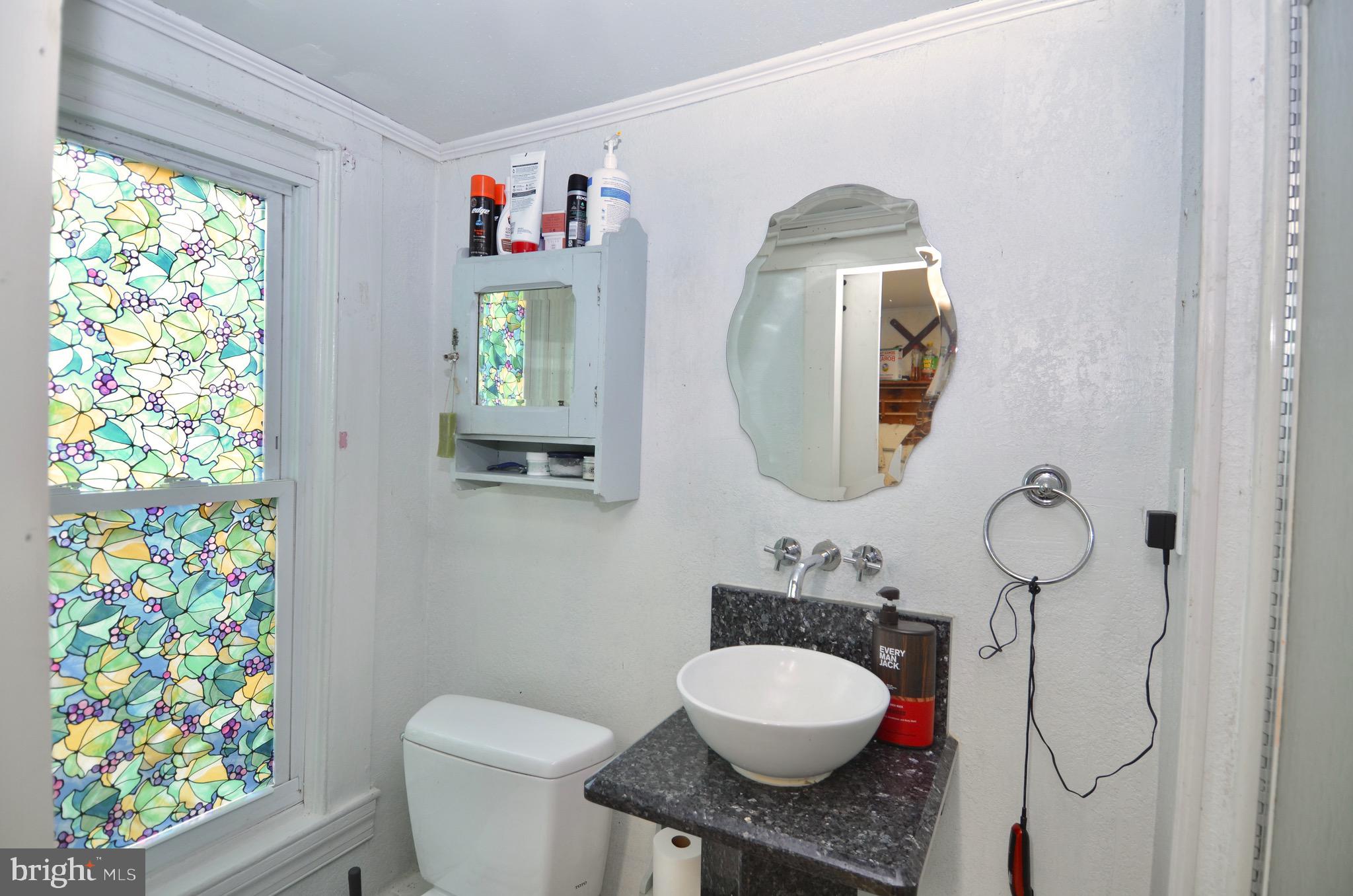 6551 Quantico Road Quantico, MD 21856 - Photo 24 of 43 Full Downstairs Bath