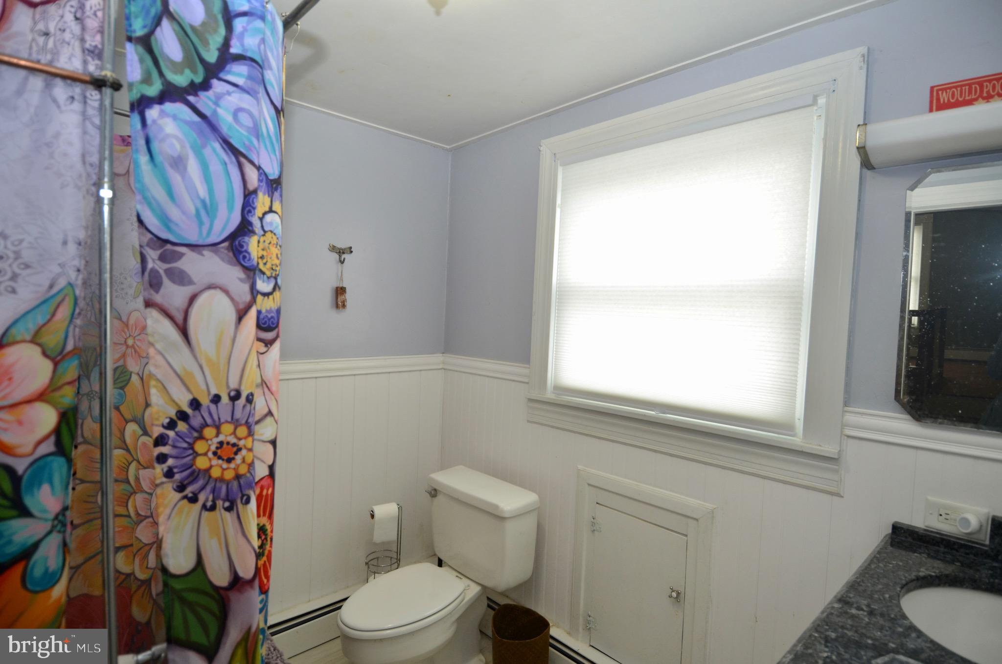 6551 Quantico Road Quantico, MD 21856 - Photo 27 of 43 Full bath upstairs