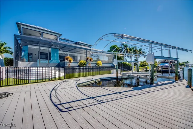 $3,350,000 | 1436 Viking Court, Cape Coral, FL 33904