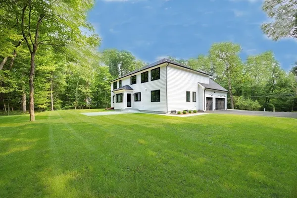 $2,010,000 | 3 Willow Street, Sharon, MA 02067