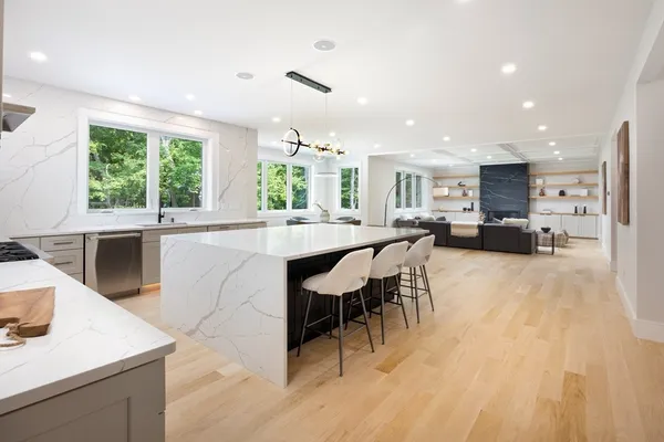 $2,010,000 | 3 Willow Street, Sharon, MA 02067