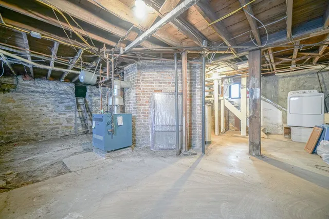 $159,900 | 408 South 5th Street, Oregon, IL 61061