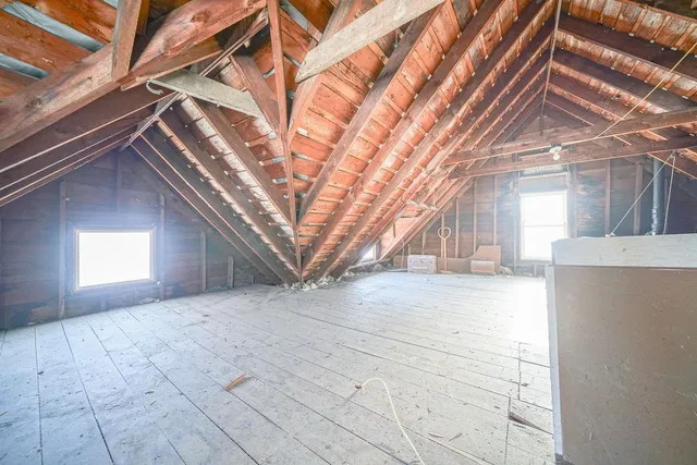 $159,900 | 408 South 5th Street, Oregon, IL 61061