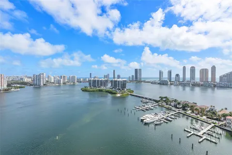 $2,200,000 | 7000 Island Boulevard, Unit 2609, Aventura, FL 33160