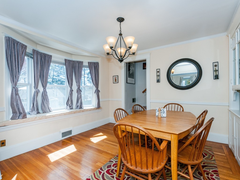 38 Brookfield Road Waltham, MA 02452 - Photo 11 of 25 Gallery Image 11