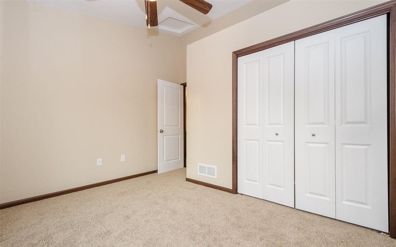 446 RJ Drive Tiffin, IA 52340 - Photo 16 of 20 Gallery Image 16