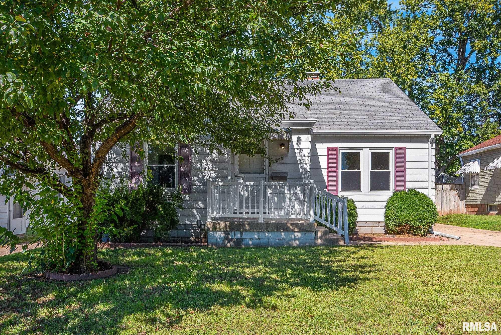 1003 Chestnut Street Pekin, IL 61554 - Photo 2 of 26 Gallery Image 2