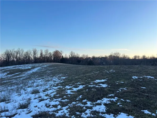 $1,092,500 | Albany Road, Orrick, MO 64077