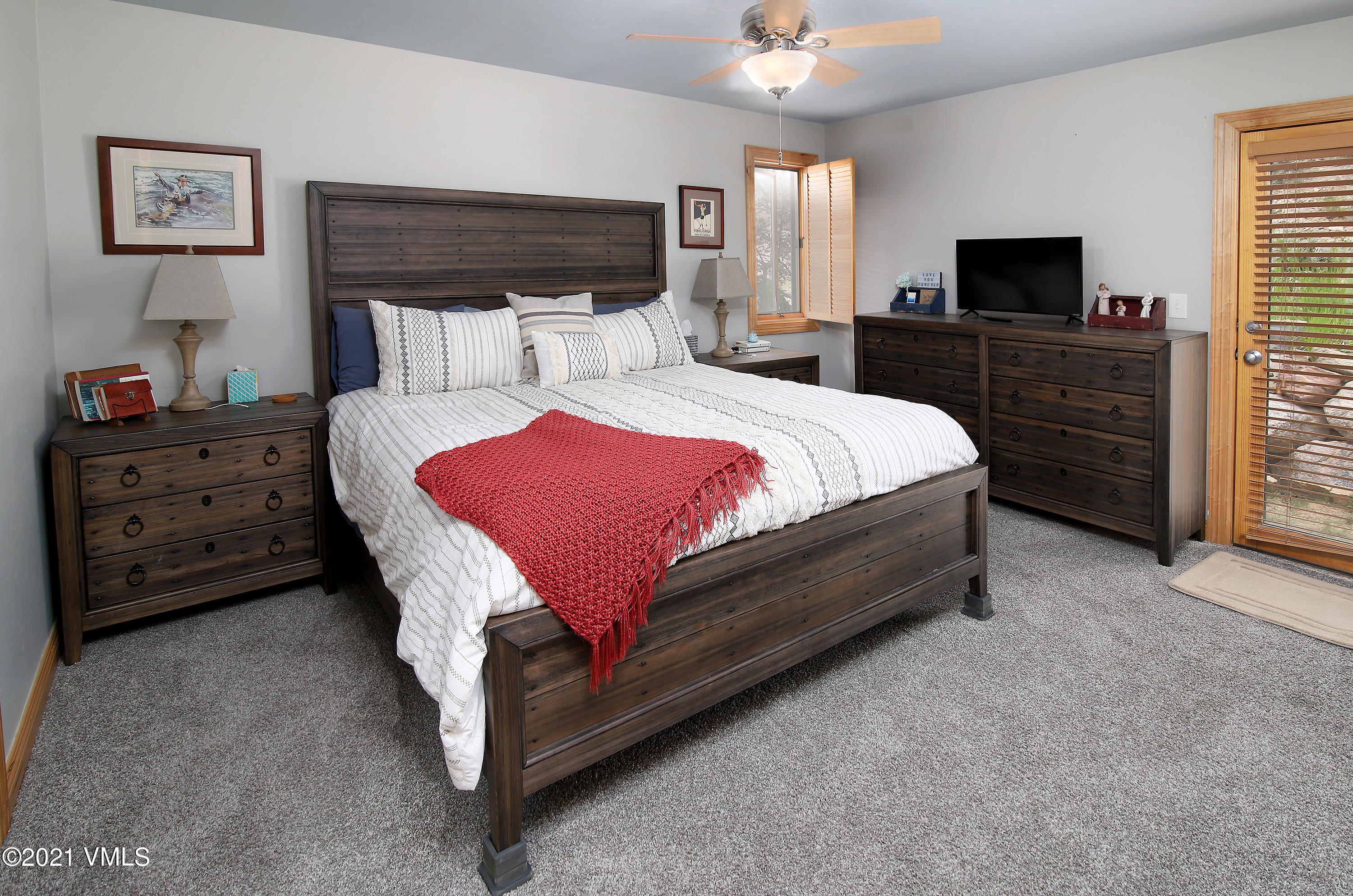 661 Singletree Road, Unit E Edwards, CO 81632 - Photo 8 of 14 661_singletree_e_master