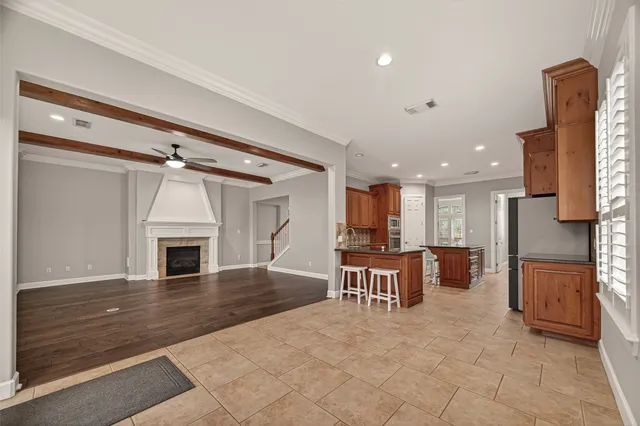 $720,000 | 51 English Oak Court, Lake Jackson, TX 77566