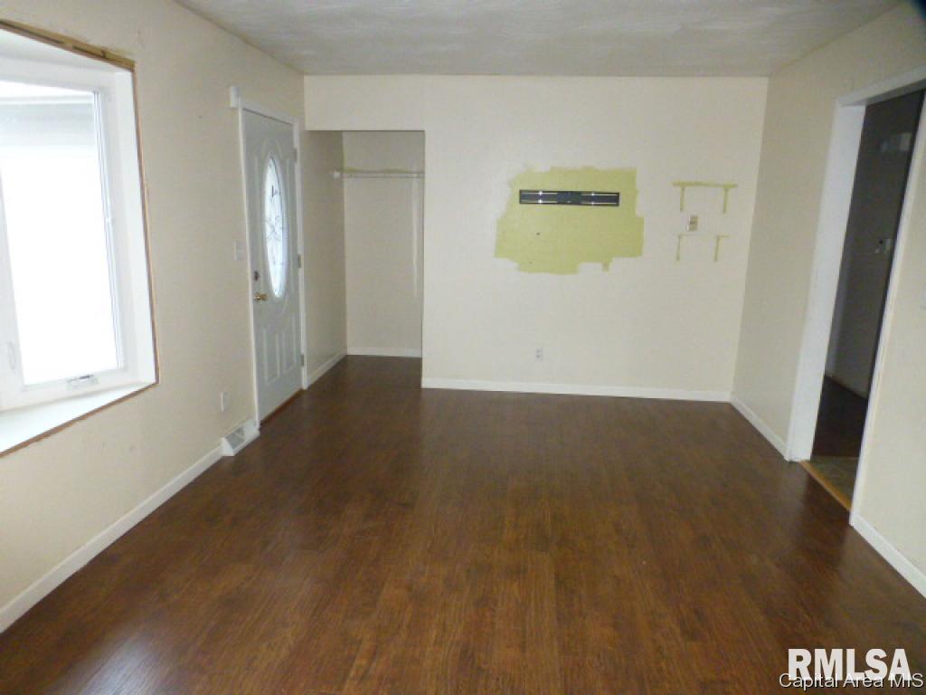 2232 Dunwich Street Springfield, IL 62702 - Photo 3 of 15