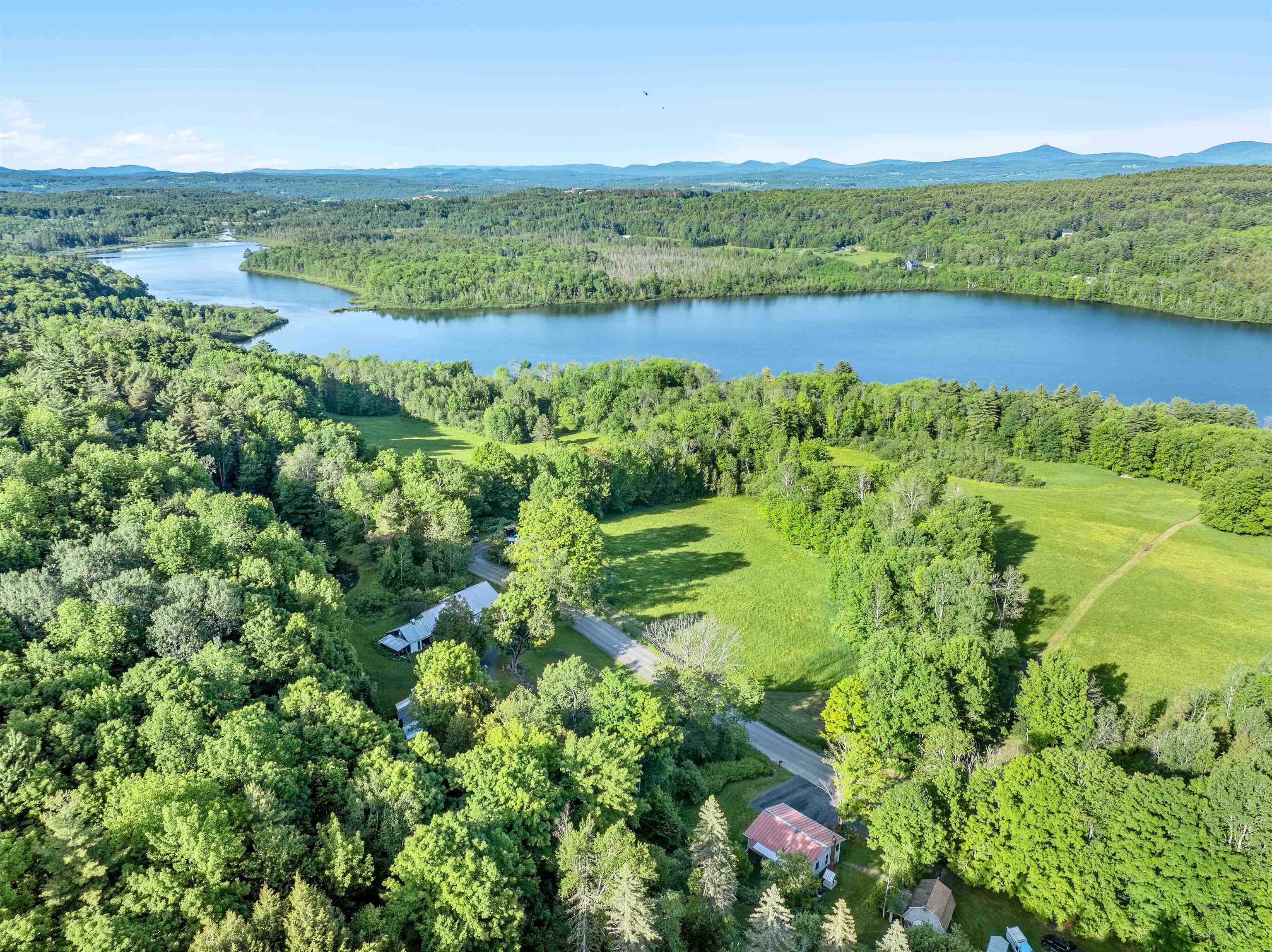 1867 Brookfield Road Berlin, VT 05663 - Photo 6 of 60