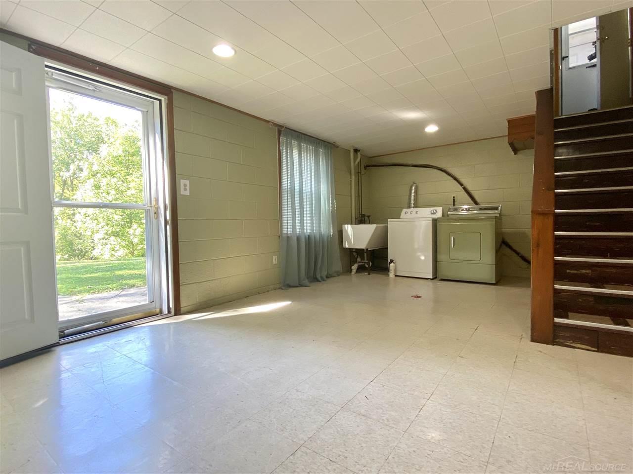 8210 Clinton River Road Sterling Heights, MI 48314 - Photo 19 of 33