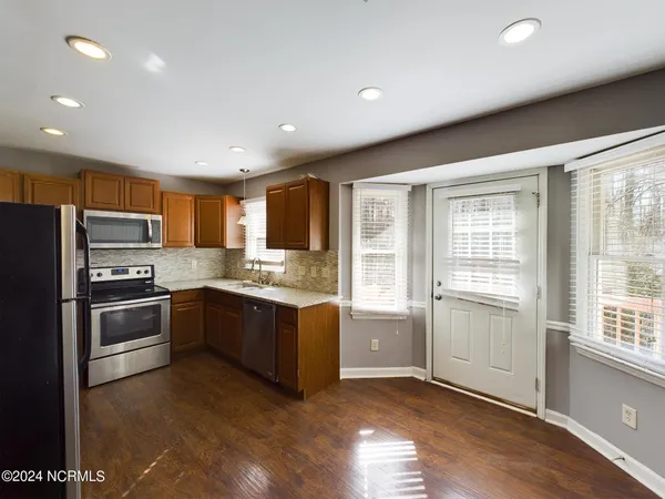 $1,975 | 3520 Casine Court, Wake Forest, NC 27587