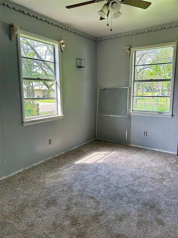 202 North 1st Street Point, TX 75472 - Photo 2 of 5
