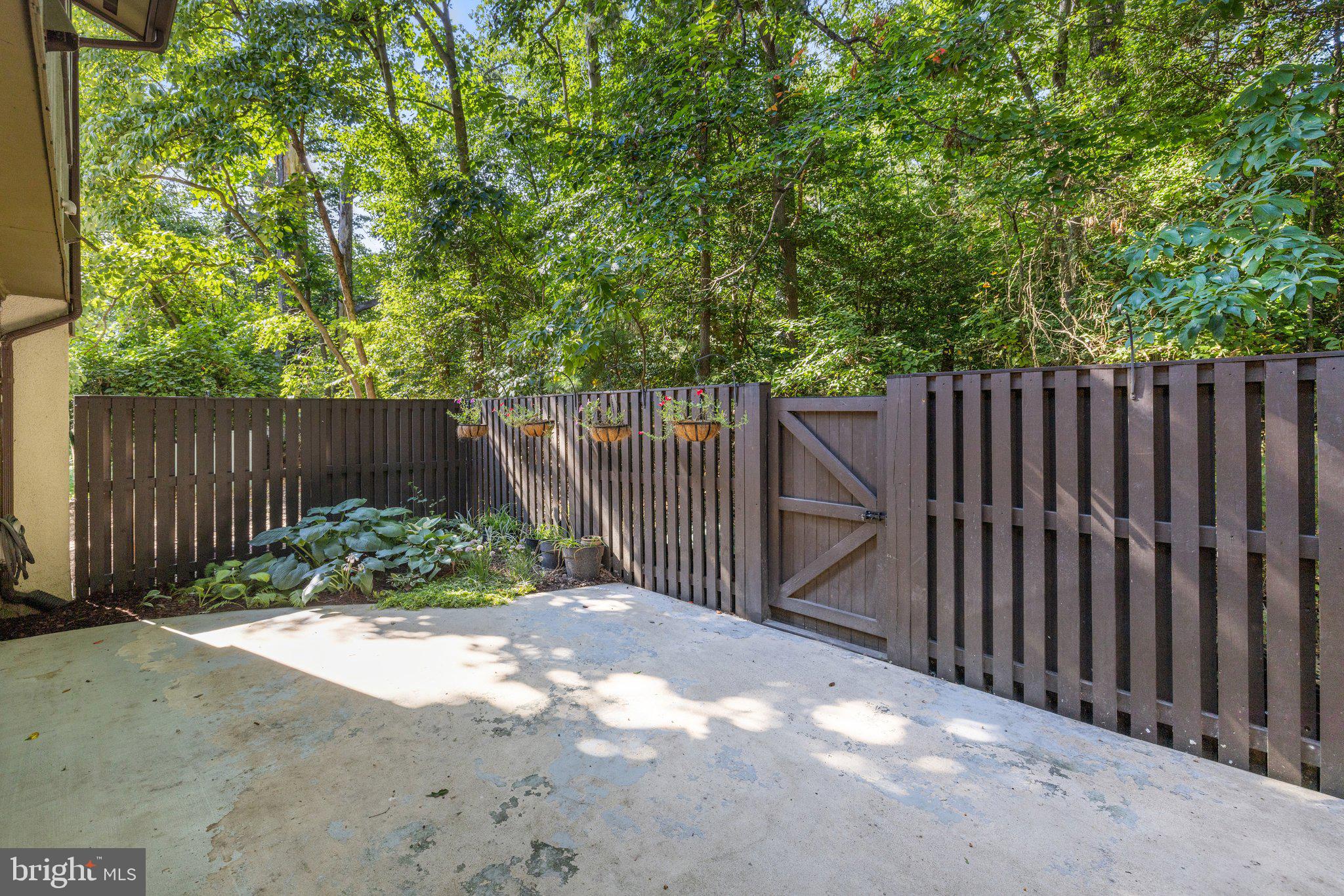 2211 Wheelwright Court Reston, VA 20191 - Photo 5 of 63 Gallery Image 5