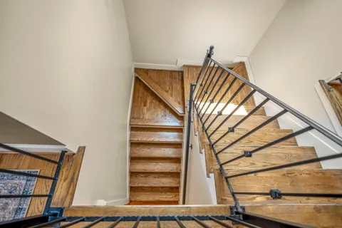 $435,000 | 905 West 23rd Street, Houston, TX 77008