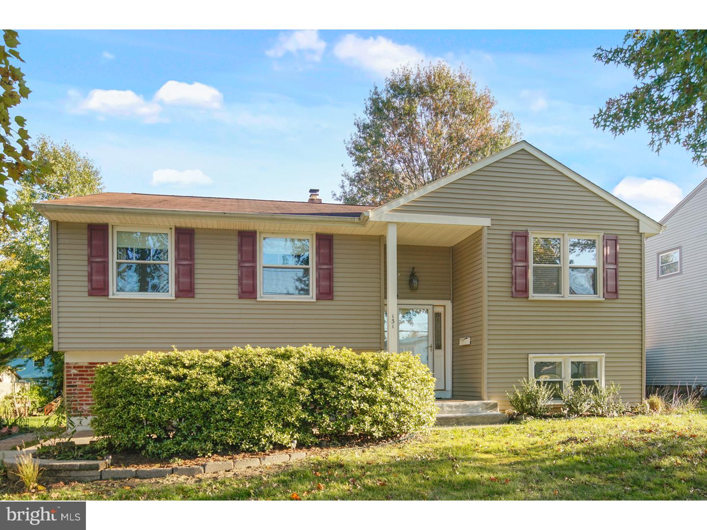 131 Round Hill Road Voorhees, NJ 08043 - Photo 2 of 21 Exterior Front