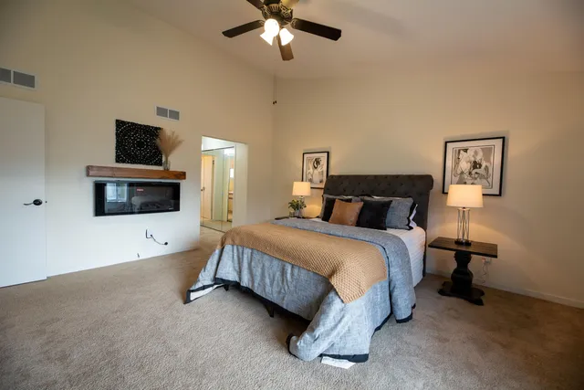 $330,000 | 4291 Foxpointe Drive, West Bloomfield, MI 48323