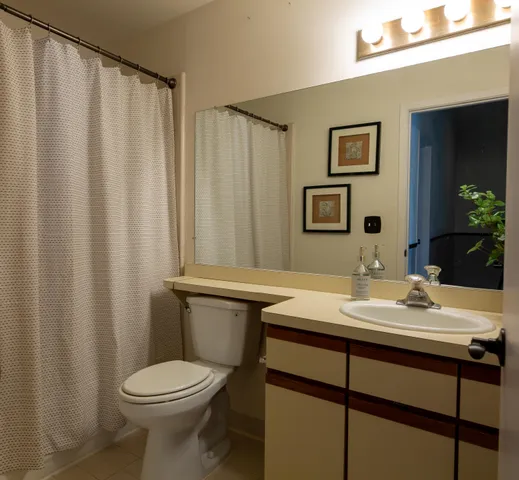 $330,000 | 4291 Foxpointe Drive, West Bloomfield, MI 48323