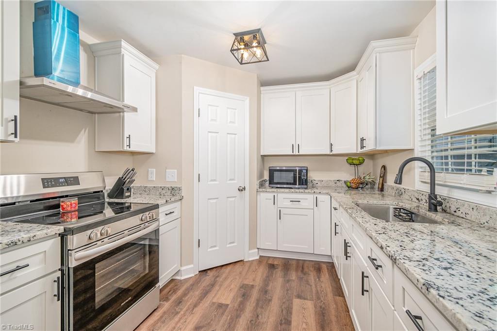 521 Henley Country Road Asheboro, NC 27203 - Photo 12 of 33