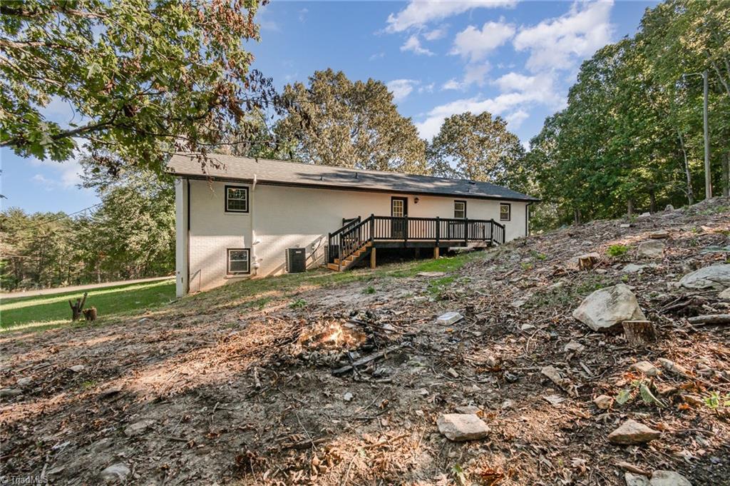 521 Henley Country Road Asheboro, NC 27203 - Photo 28 of 33