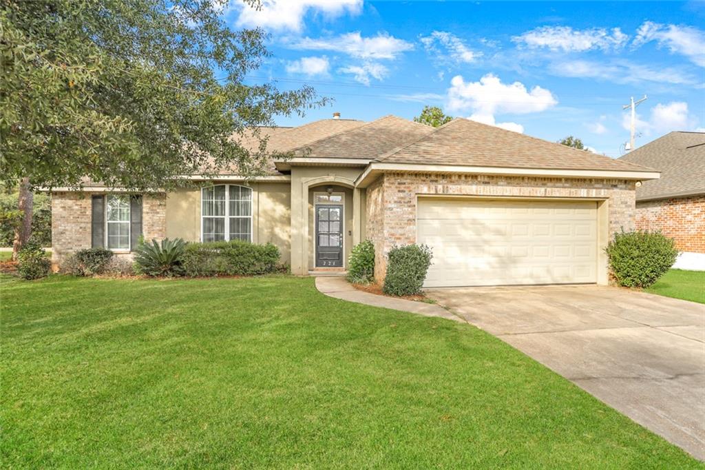 226 Rue Chardonnay Abita Springs, LA 70420 - Photo 1 of 17 Gallery Image 1