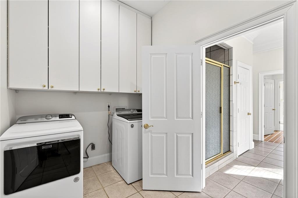 3185 Raskarity Road Cumming, GA 30041 - Photo 31 of 88