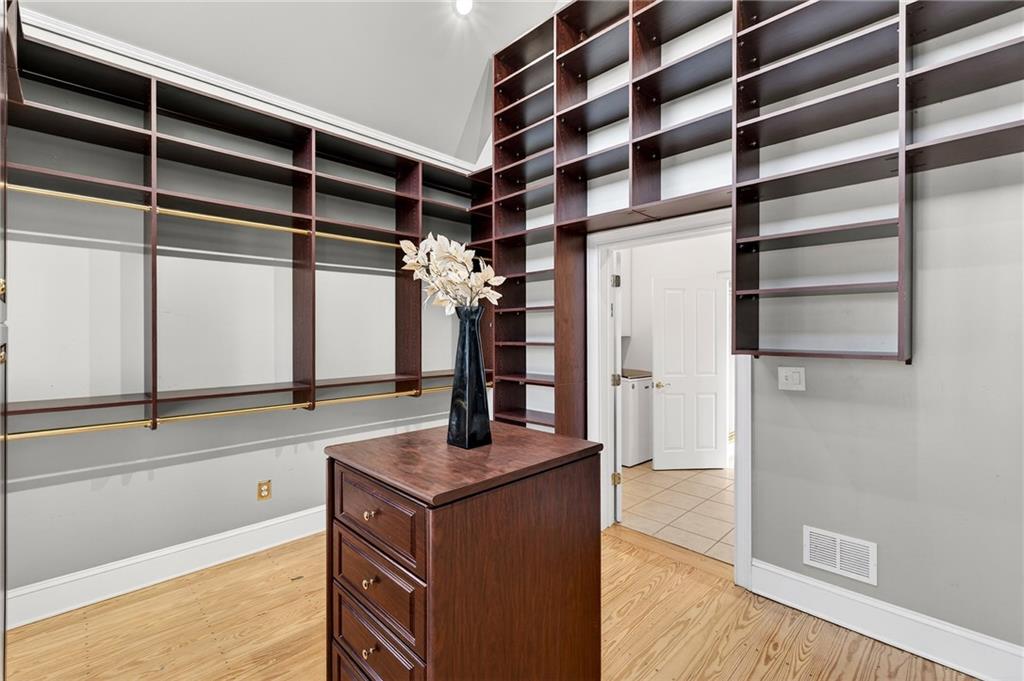 3185 Raskarity Road Cumming, GA 30041 - Photo 33 of 88